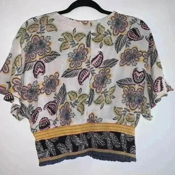 NWT  Angie tie front floral shirt with elastic women L - Picture 7 of 7